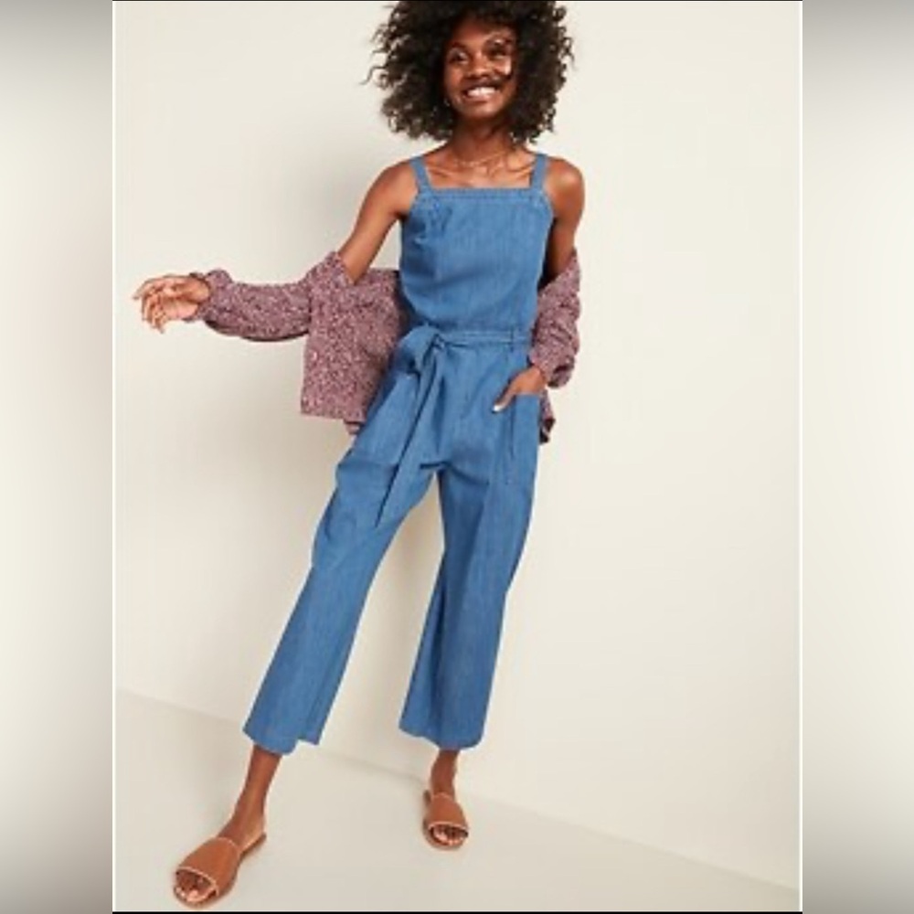 Old Navy Like New Wide Leg Cropped Utility Sleeveless Tie Belt Jumpsuit Small